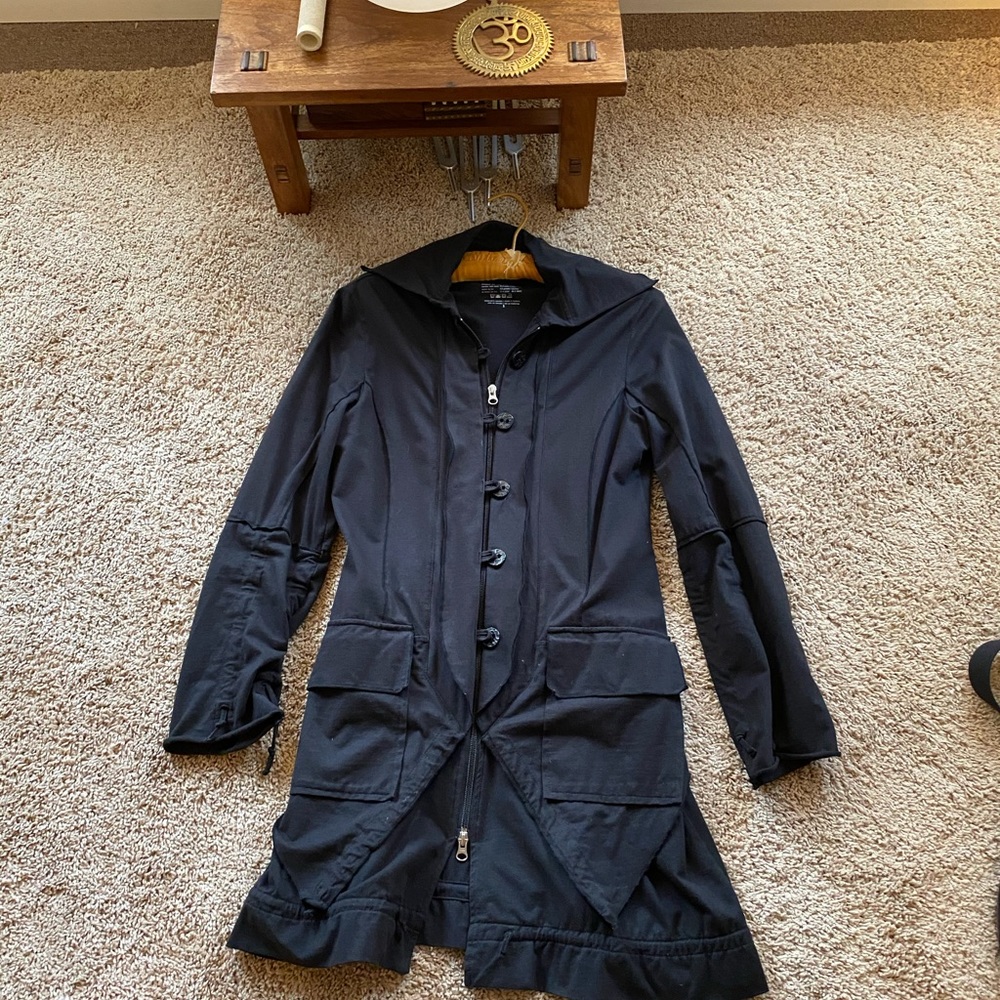 Neon Buddha black jacket size small